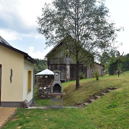 Holiday Home In Lampertice With Swimming Pool Bagian luar foto