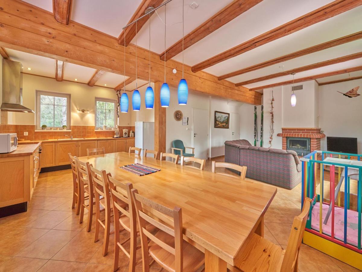 Holiday Home In Lampertice With Swimming Pool Bagian luar foto