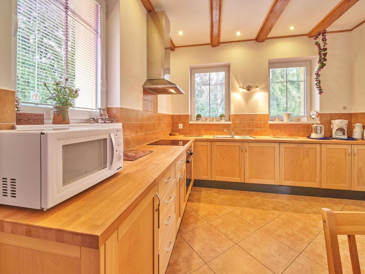 Holiday Home In Lampertice With Swimming Pool Bagian luar foto