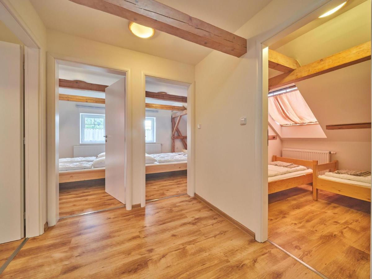 Holiday Home In Lampertice With Swimming Pool Bagian luar foto