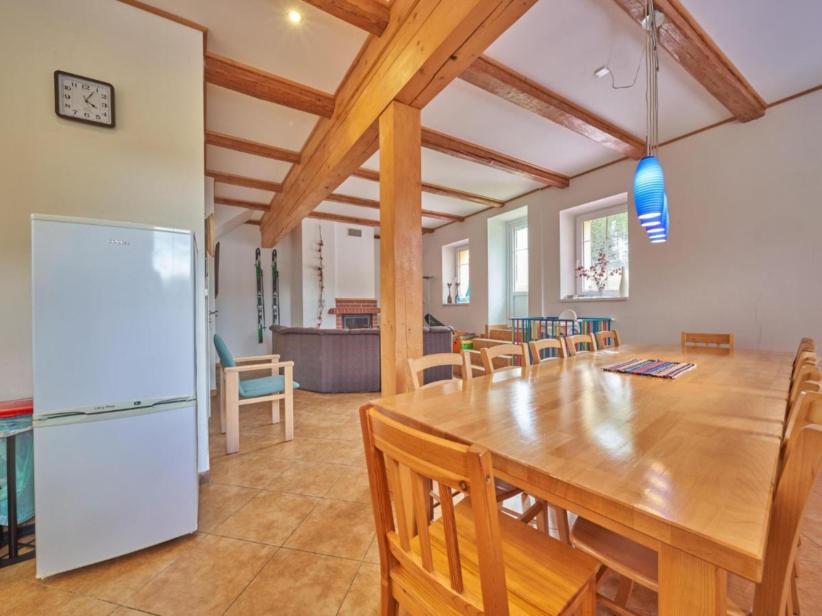 Holiday Home In Lampertice With Swimming Pool Bagian luar foto